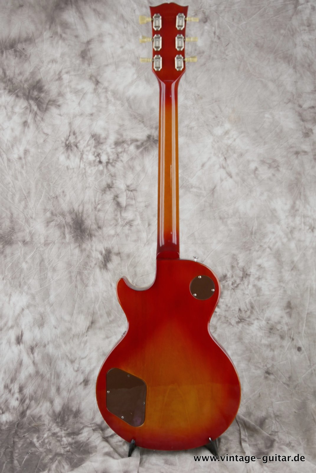 Gibson-Les-Paul Deluxe-1973-cherry-sunburst-003.JPG